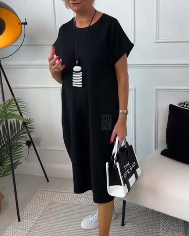 Cleo | Women's Day Dress With Short Sleeve Design And Relaxed Pocket Fit | Casual