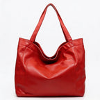 Elowyn | Women’s Crossbody Bag With Fluid Shape And Long Carry Straps | Modern