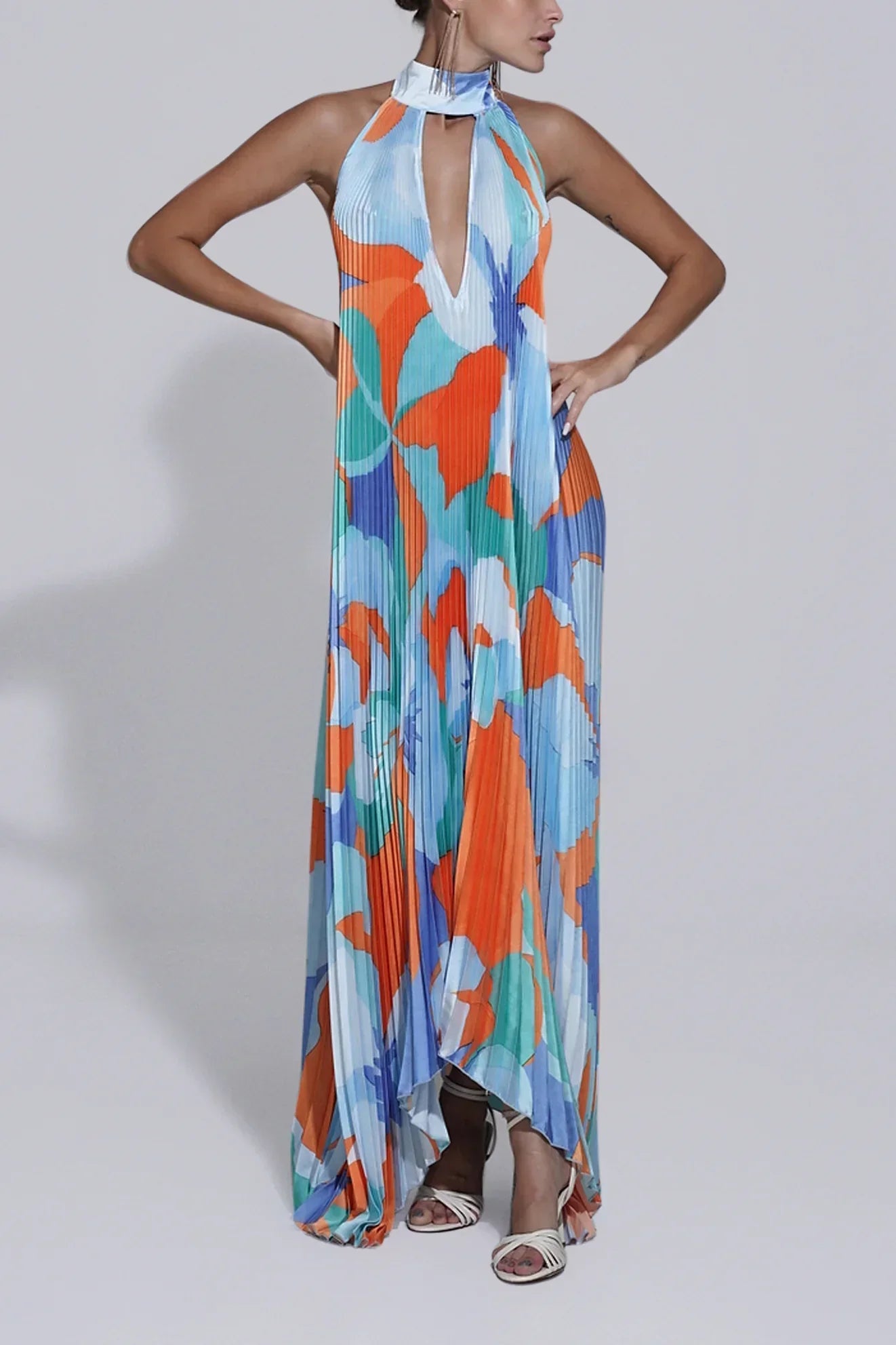 Isla | Women’s Formal Dress With Halter Neckline And Pleated Maxi Design | Elegant