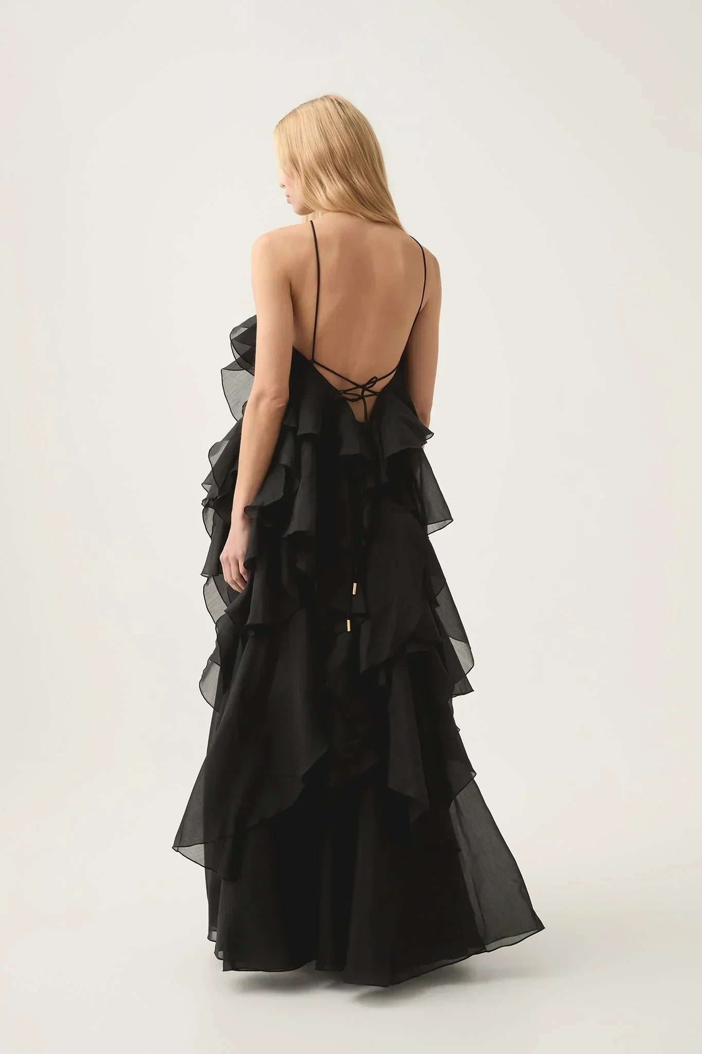 Nephele | Women’s Graduation Dress With Halter Neck And Ruffles | Elegant